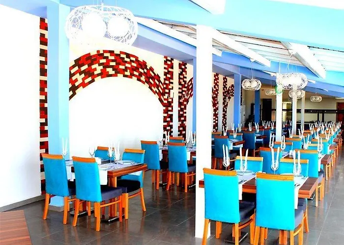 Illusion & Clubhotel - Adults Only