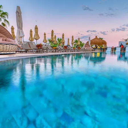 Illusion & Clubhotel - Adults Only Otel