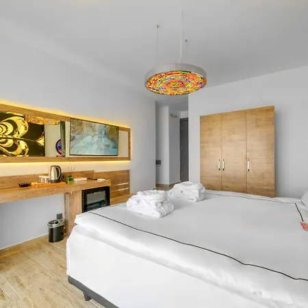 Illusion & Clubhotel - Adults Only Otel