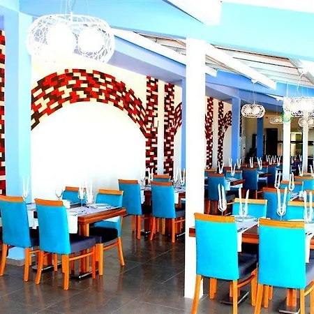 Illusion & Clubhotel - Adults Only