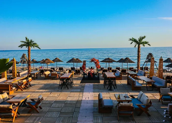 Illusion & Clubhotel - Adults Only Szálloda 3*