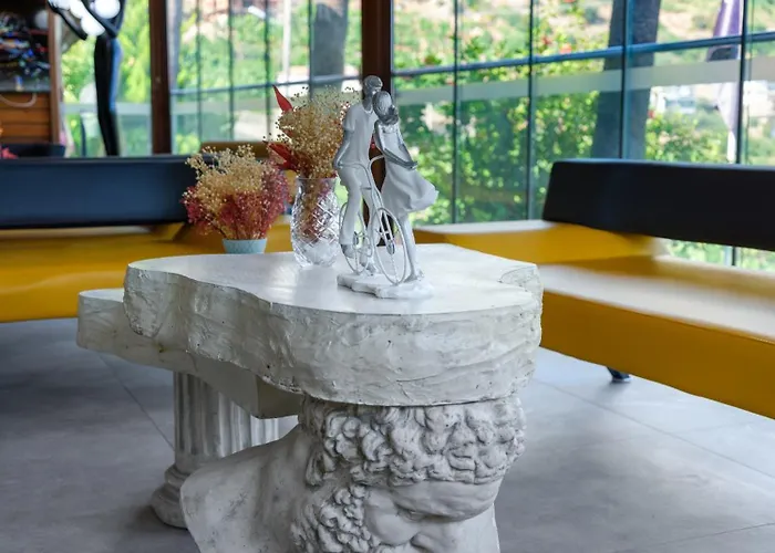 Illusion & Clubhotel - Adults Only 3*