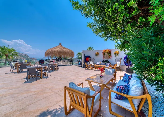 Szálloda Illusion & Clubhotel - Adults Only