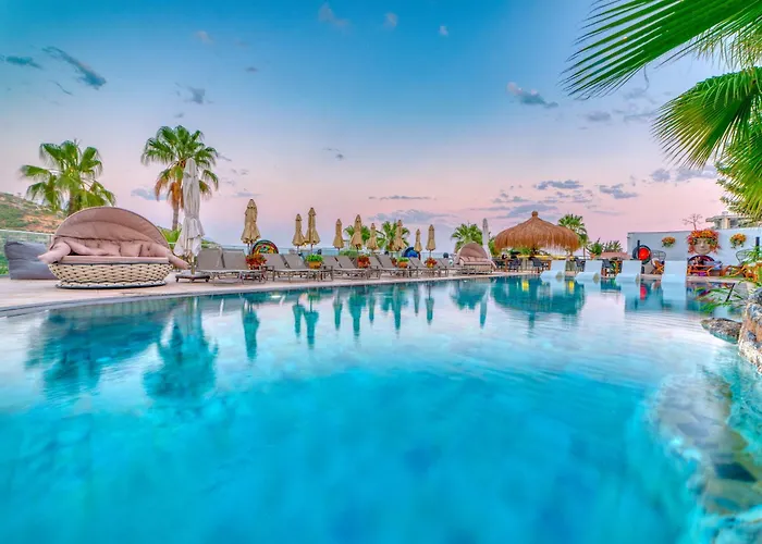 Illusion & Clubhotel - Adults Only