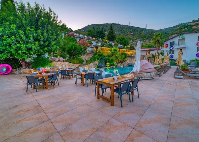 Szálloda Illusion & Clubhotel - Adults Only 3*